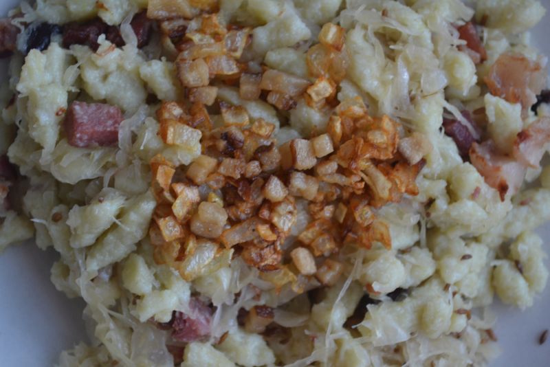 020halusky_s_uzenym_masem_a_zelim.JPG